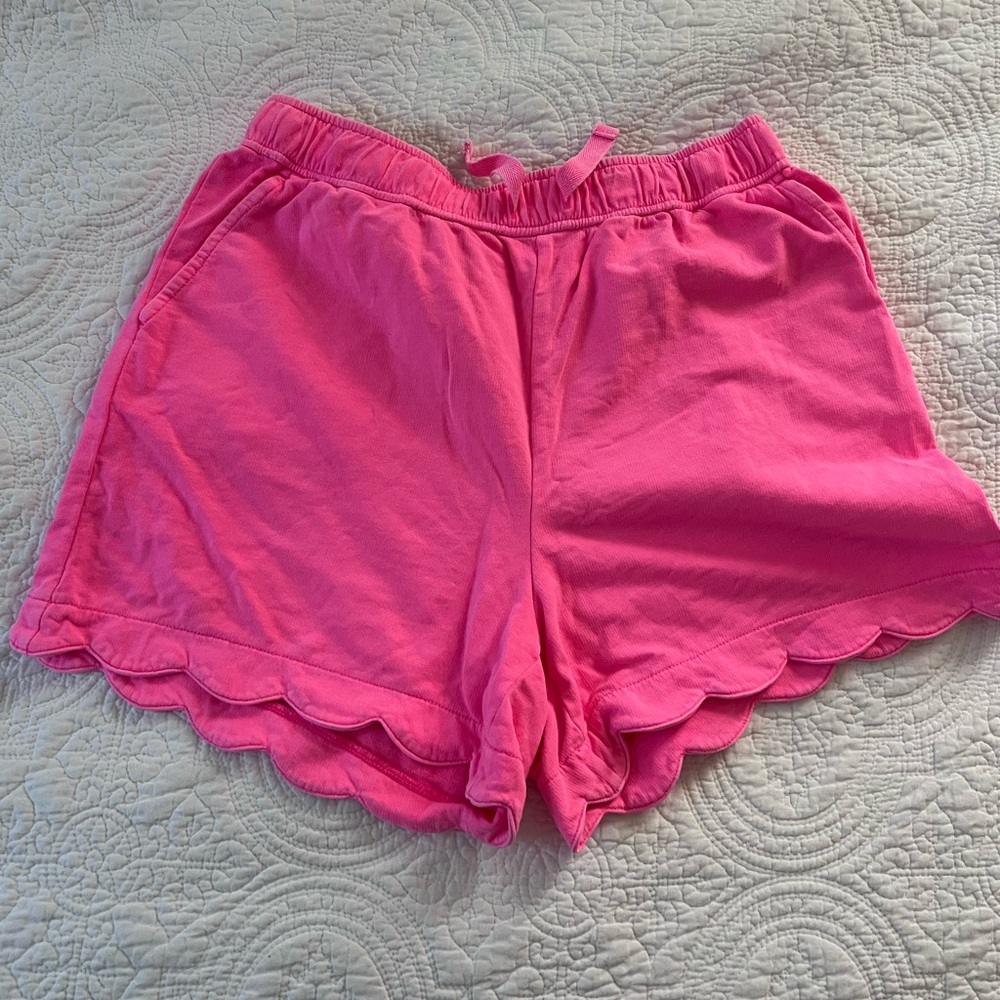 Vineyard Vines Bright Pink Scalloped Women's Shorts